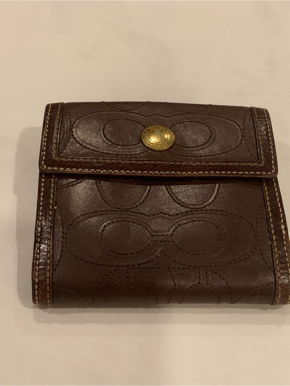 Vintage dark brown leather Signature C wallet